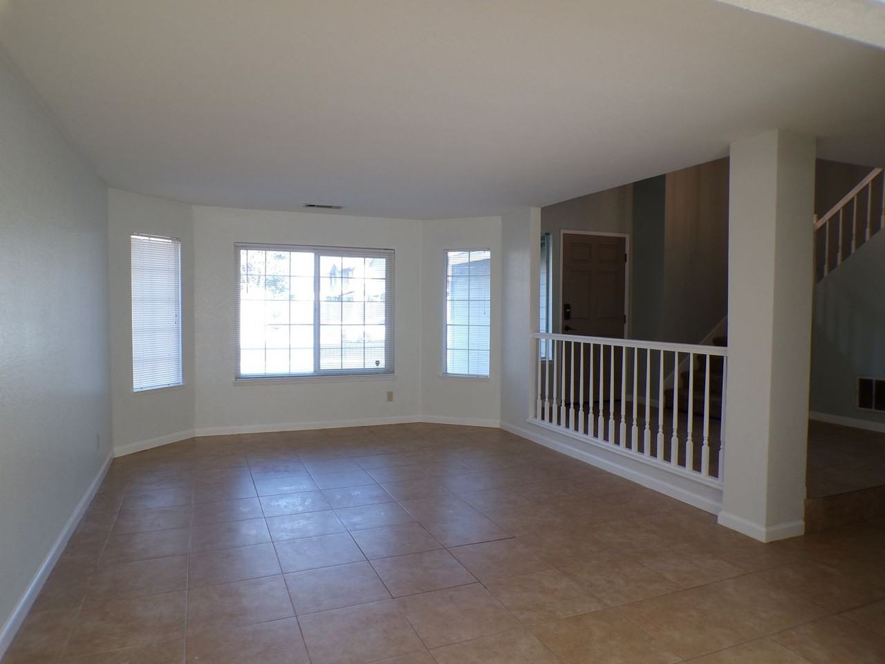 3408 Setrok Dr - Photo 3 of 8