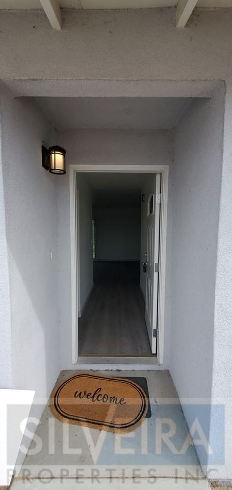 4564 S Bradley Rd - Photo 2 of 33