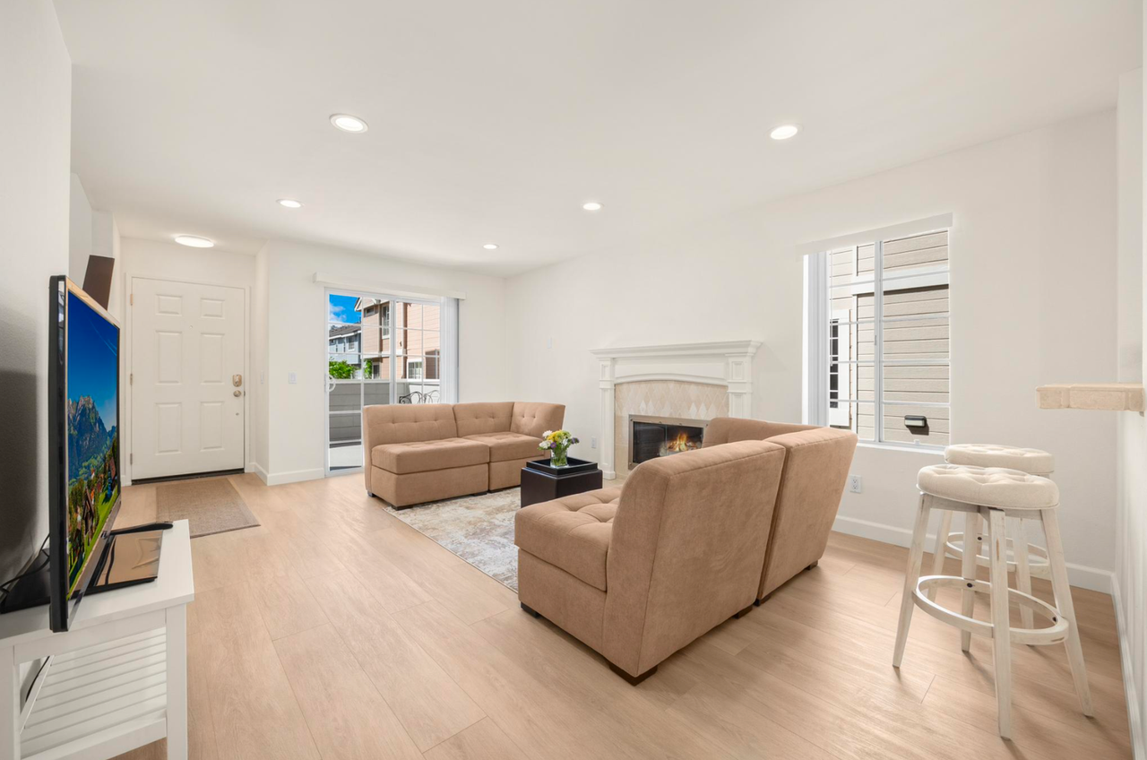 2800 Plaza Del Amo #382 - Photo 3 of 25