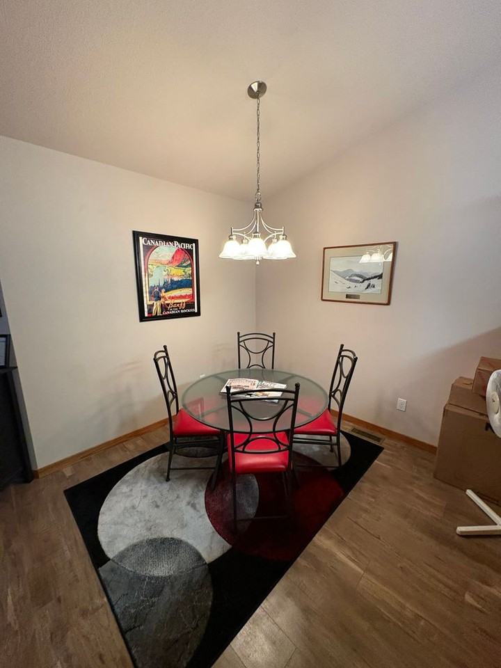 105 Mulberry Loop Ne - Photo 2 of 8