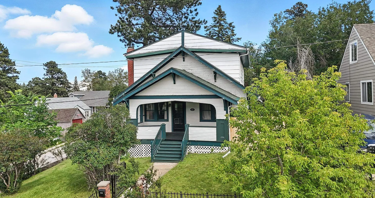 212 May St - Photo 2 of 45