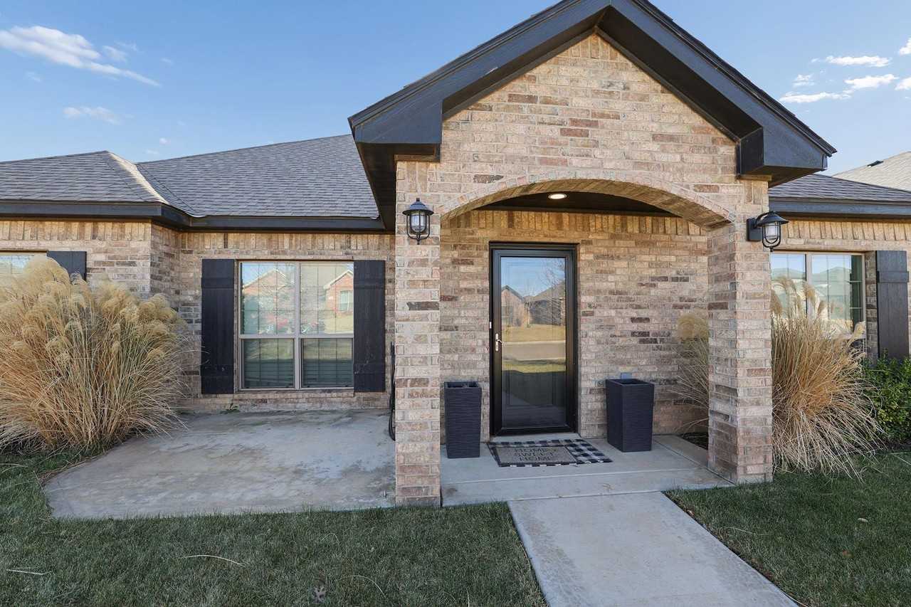 9305 Kori Dr - Photo 2 of 2