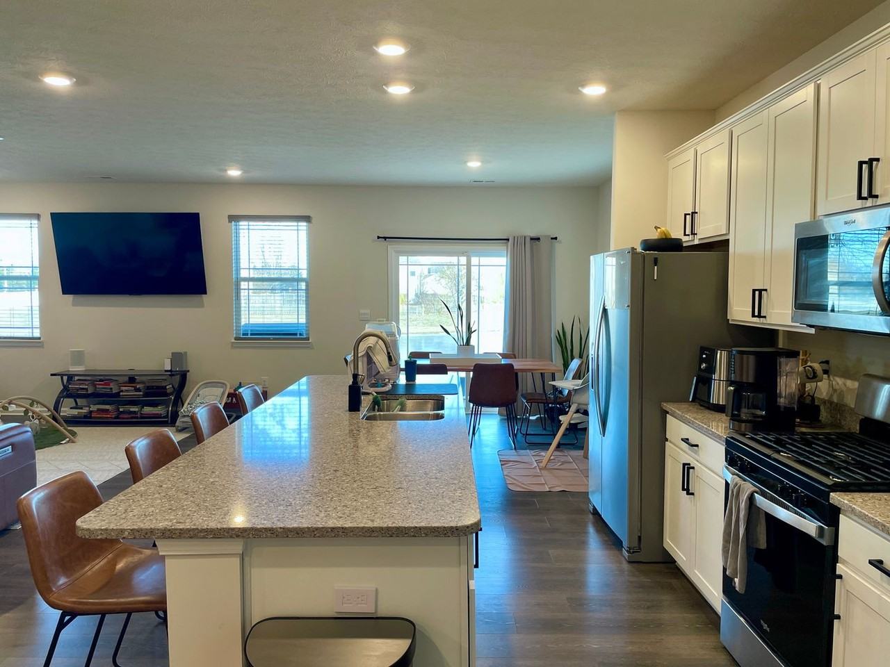 6950 Birmingham Ave - Photo 3 of 29