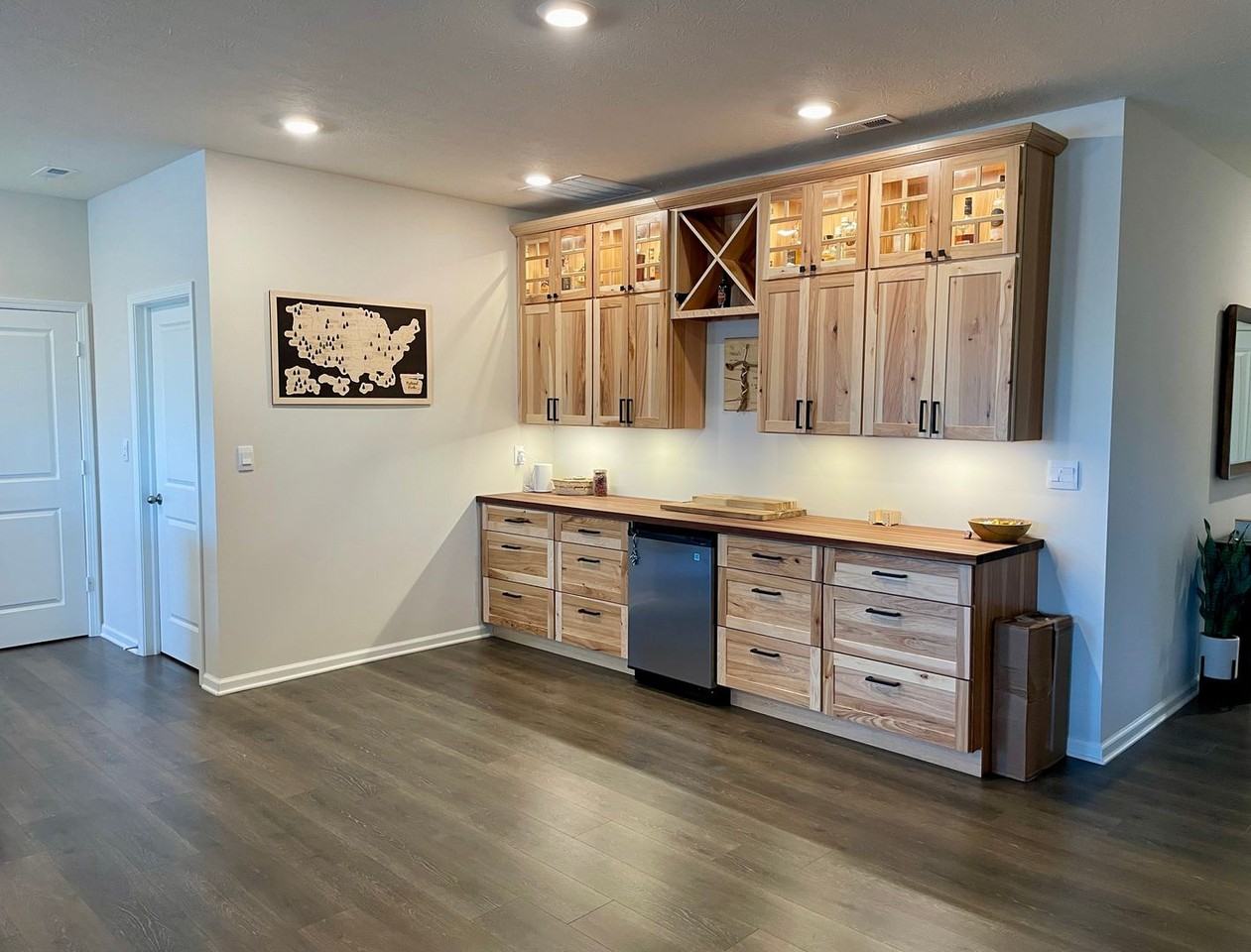 6950 Birmingham Ave - Photo 6 of 29