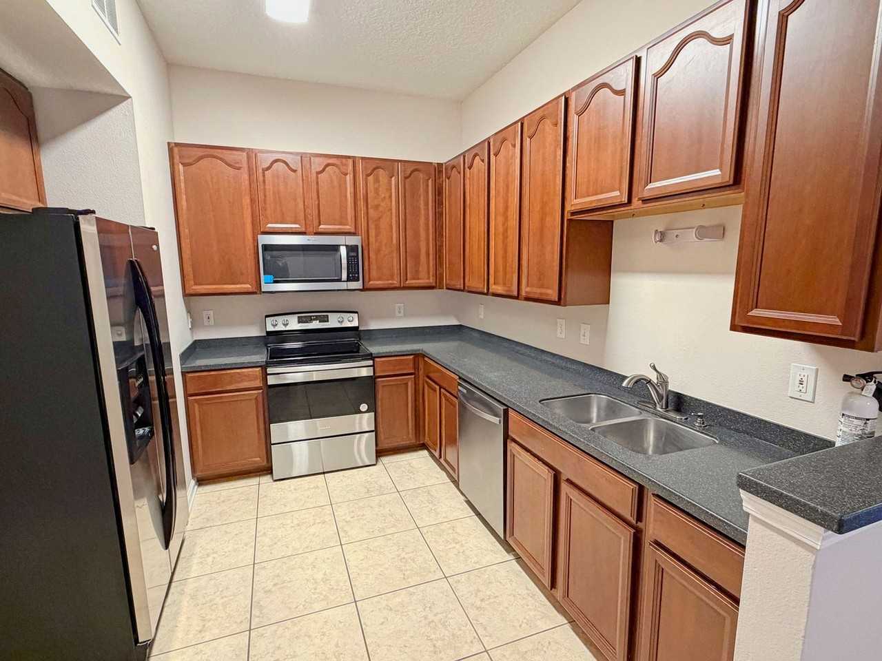 8212 White Falls Blvd #103 - Photo 6 of 19