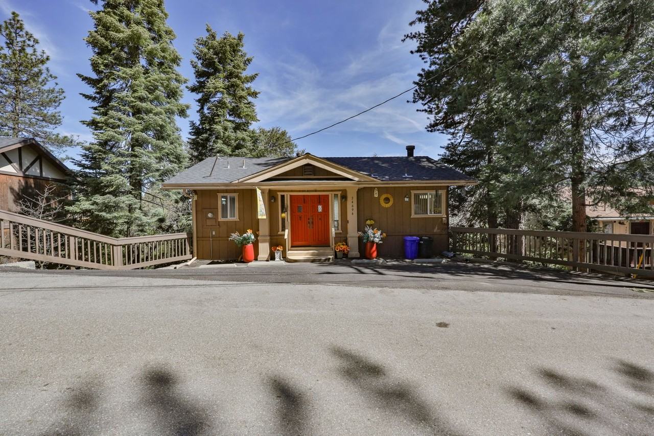 24694 Bernard Dr - Photo 2 of 40