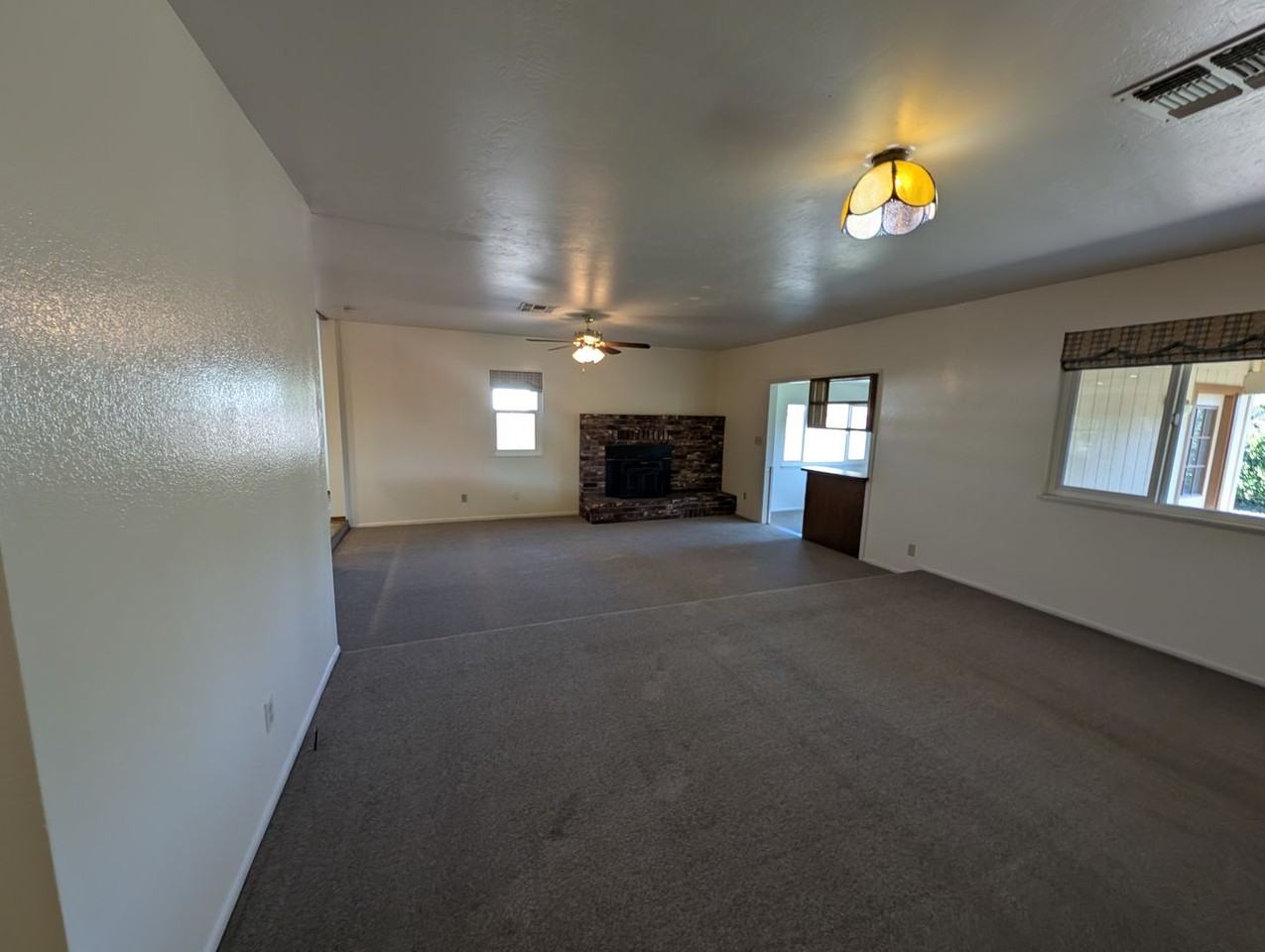 6545 Kimberly Dr - Photo 3 of 38