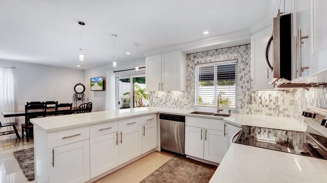 2941 Angler Dr - Photo 3 of 29