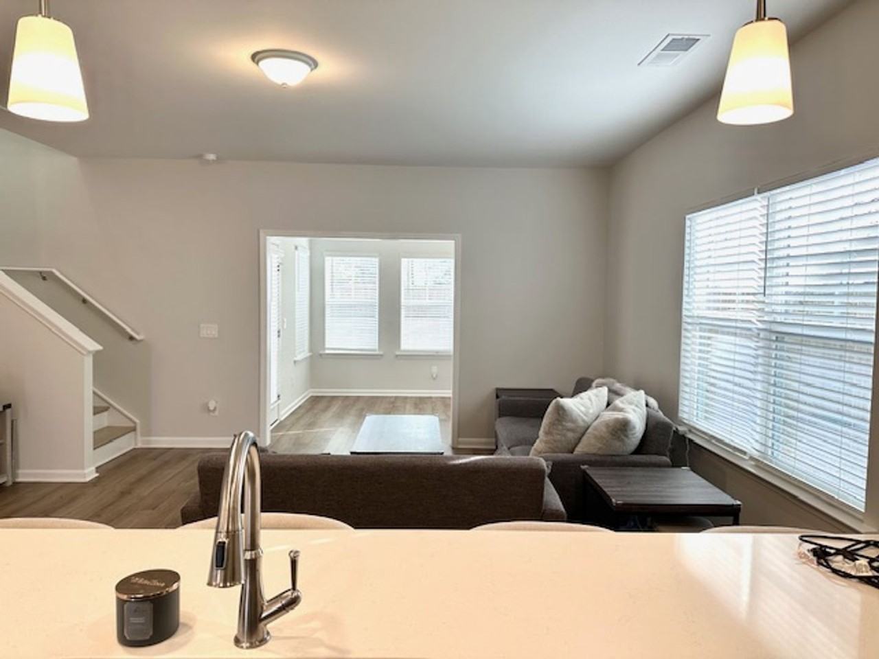 728 Garwood Rd - Photo 4 of 23