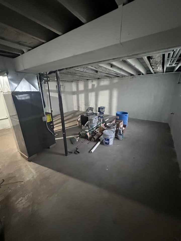 6504 S Kilpatrick Ave - Photo 7 of 13