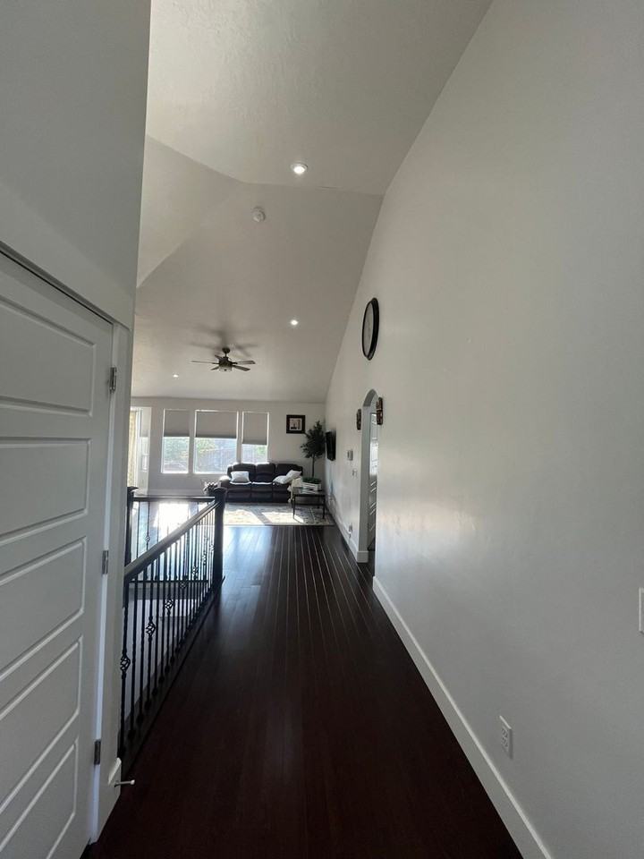 3773 N 750 W - Photo 2 of 17