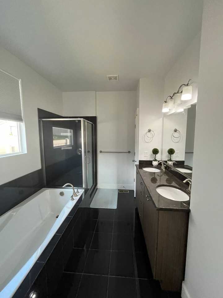 3773 N 750 W - Photo 7 of 17