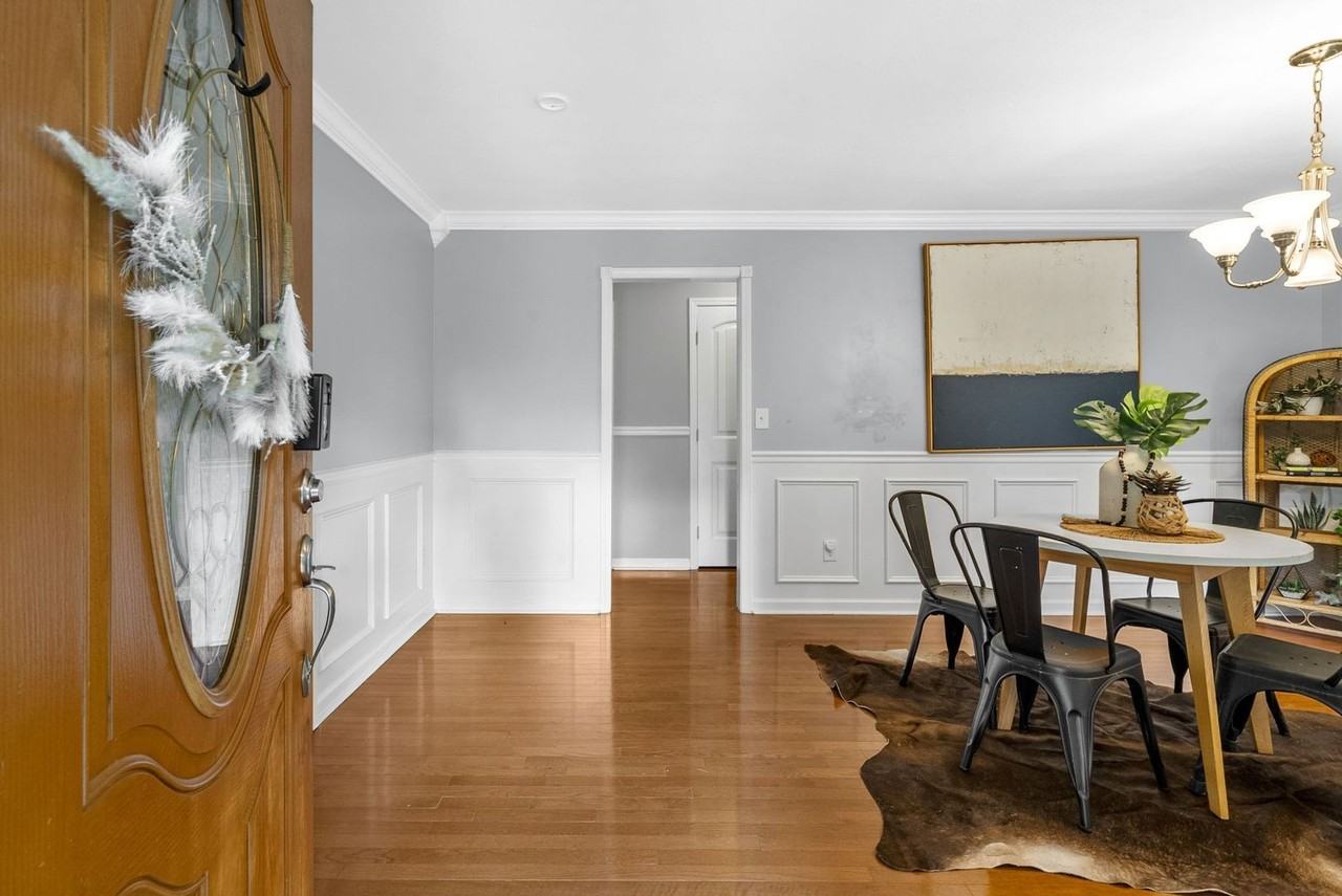 114 Hickory Hill Dr - Photo 6 of 35