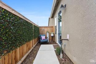 9413 1/2 Hill Springs Ln - Photo 1 of 1