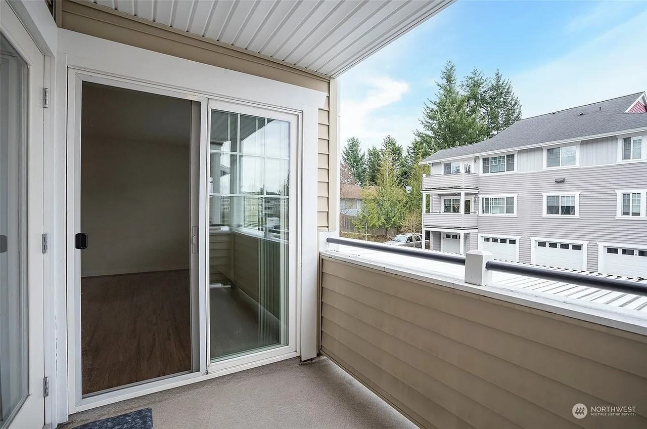 13405 97th Avenue East - Photo 4 of 19