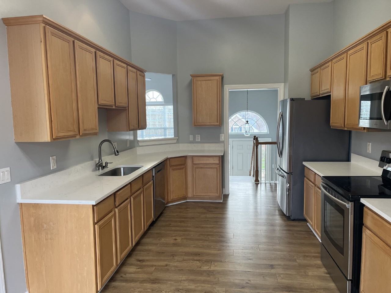 7264 Autumn Crossing Way - Photo 6 of 25