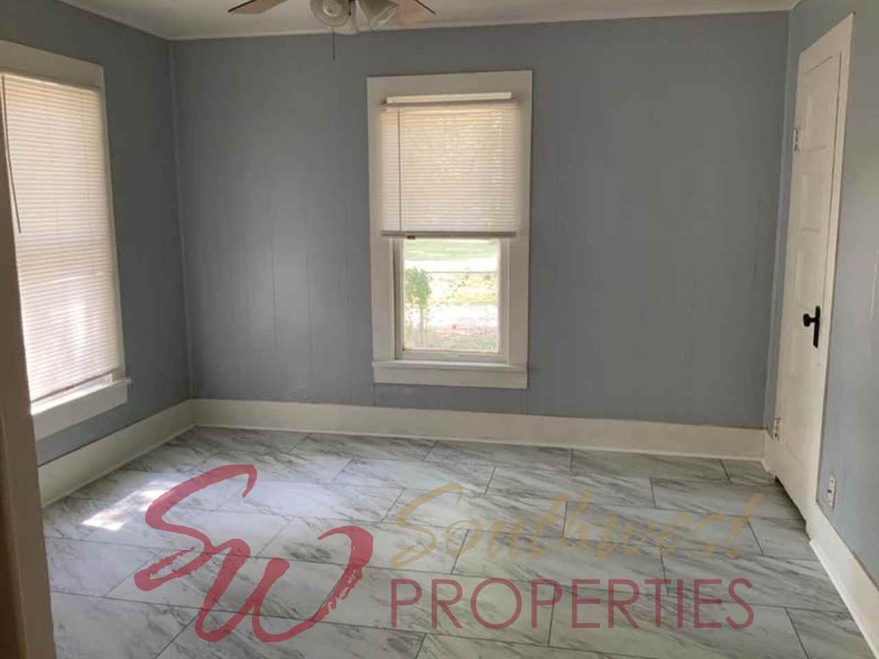 1007 W Mcneill St - Photo 7 of 7