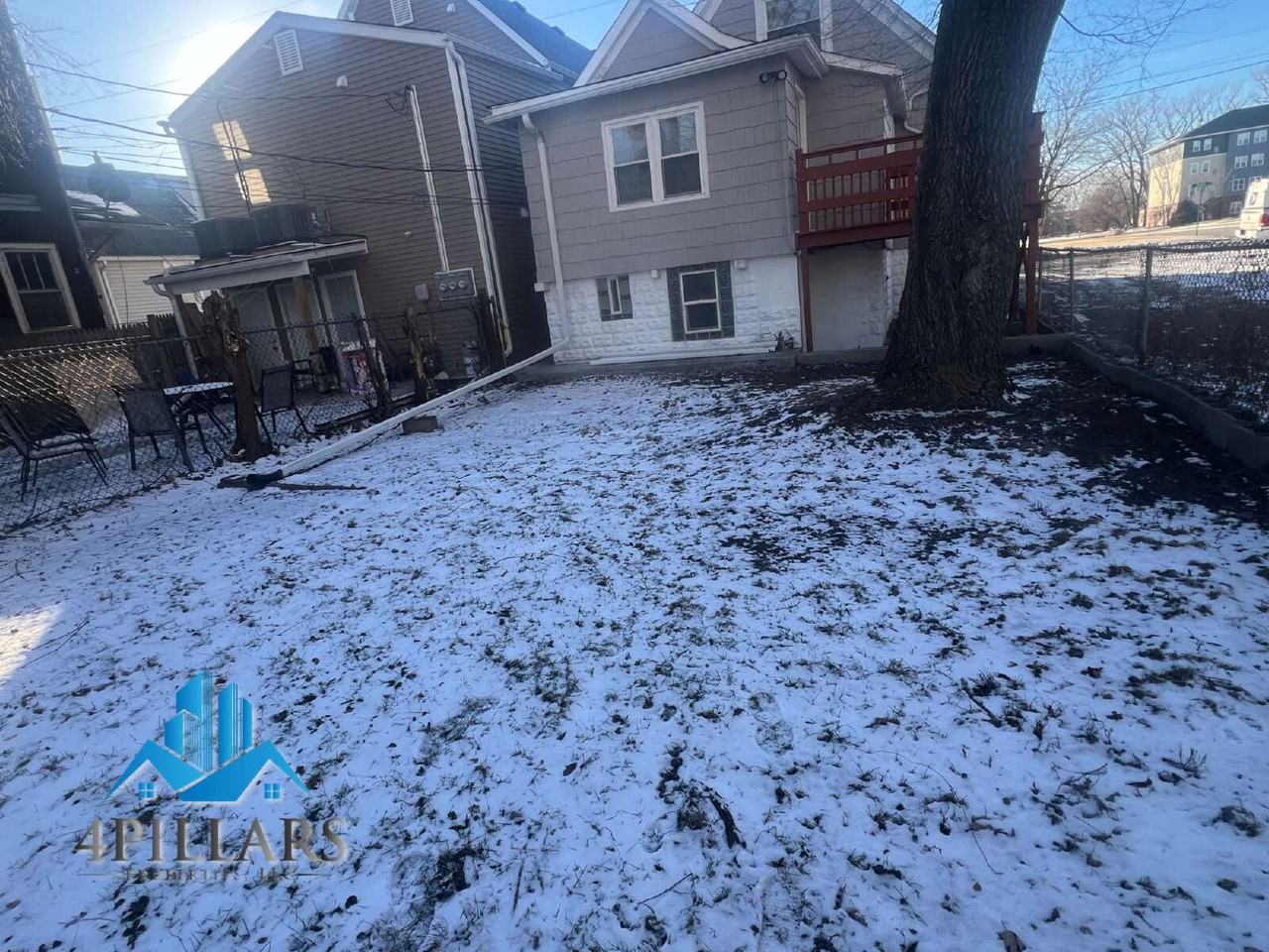 5647 Sohl Ave #1stFL - Photo 7 of 41