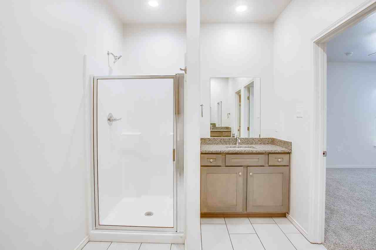 1708 Corpus Ave - Photo 6 of 18