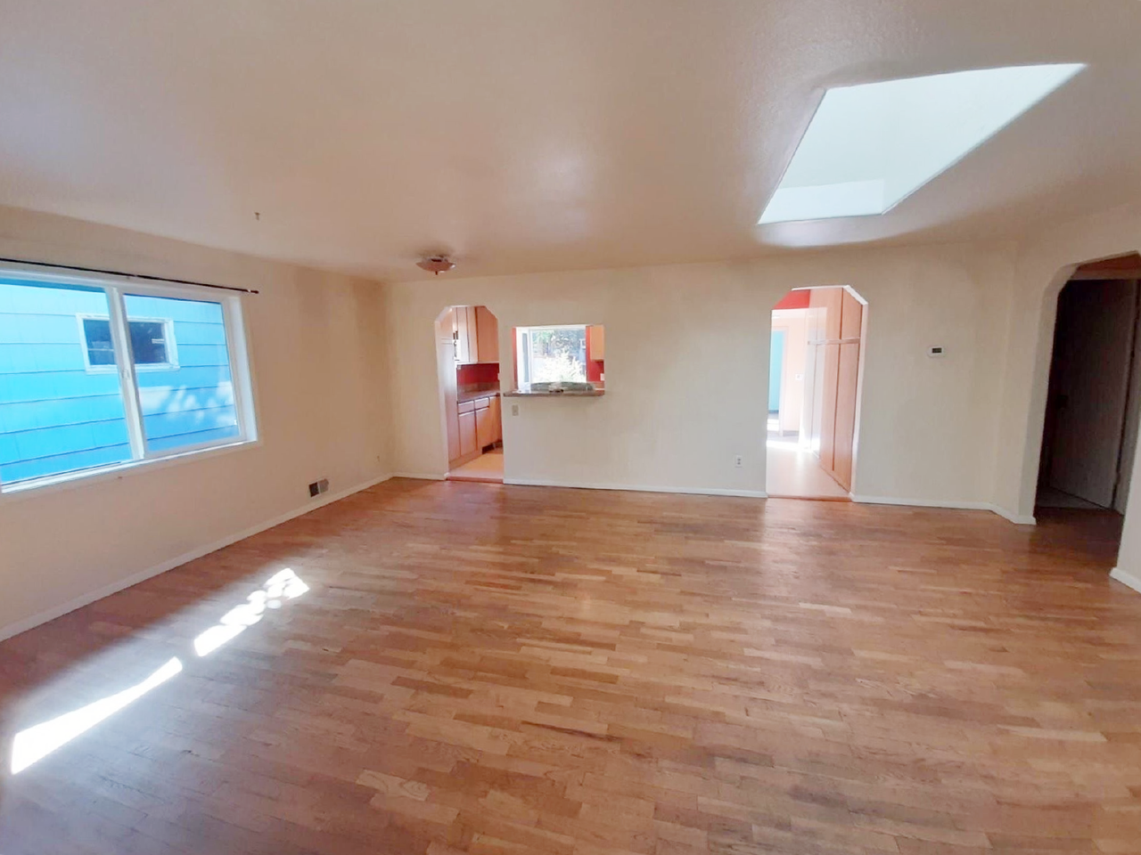 660 E 22nd Ave - Photo 2 of 14