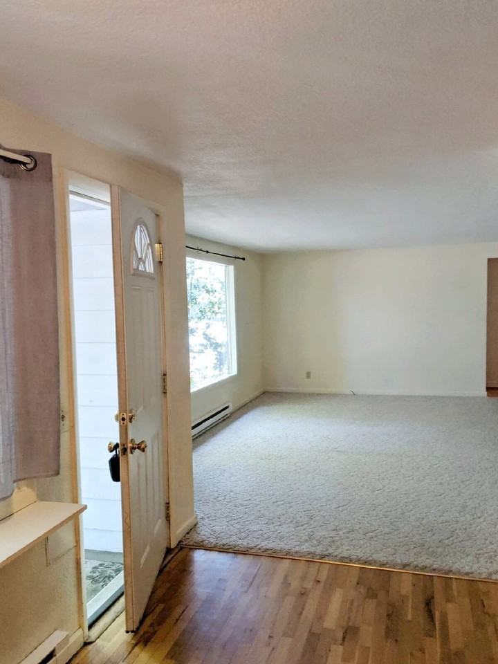 1215 E 24th Ave - Photo 2 of 12