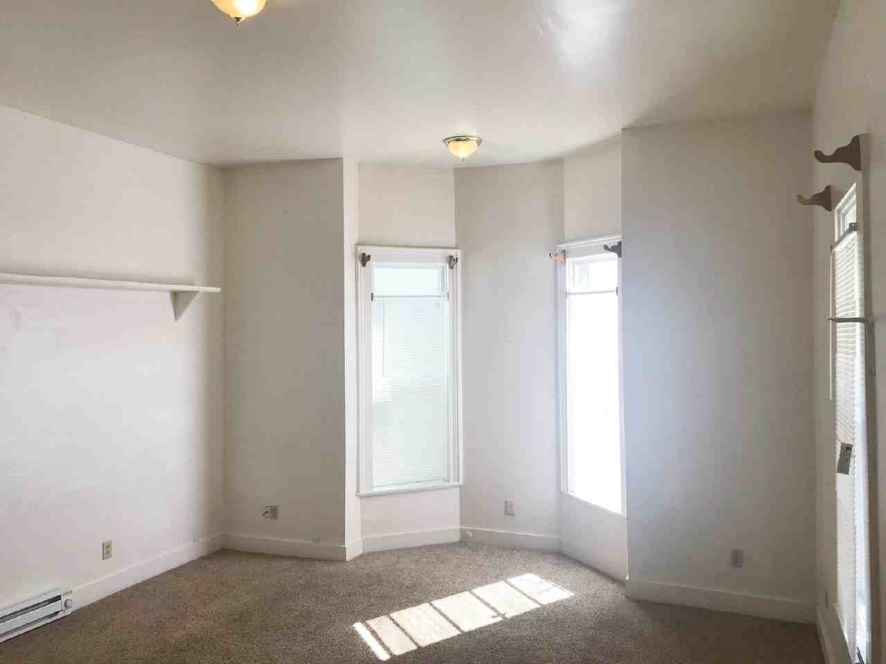 443 E 12th Ave Apt A - Photo 4 of 13