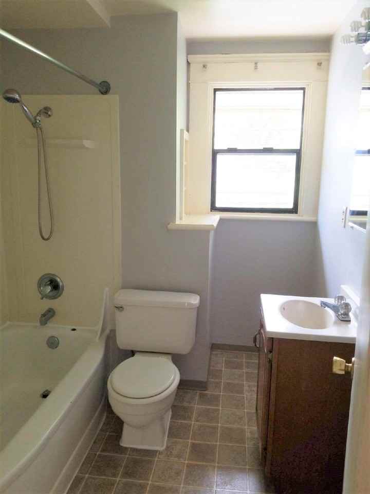 457 E 12th Ave - Photo 7 of 7