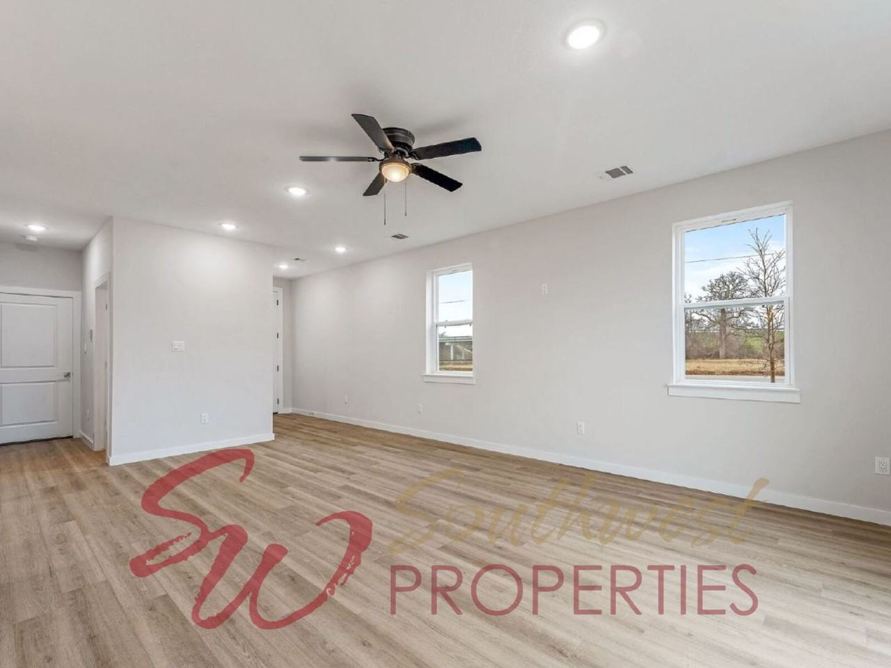 545 Galt Dr - Photo 6 of 19