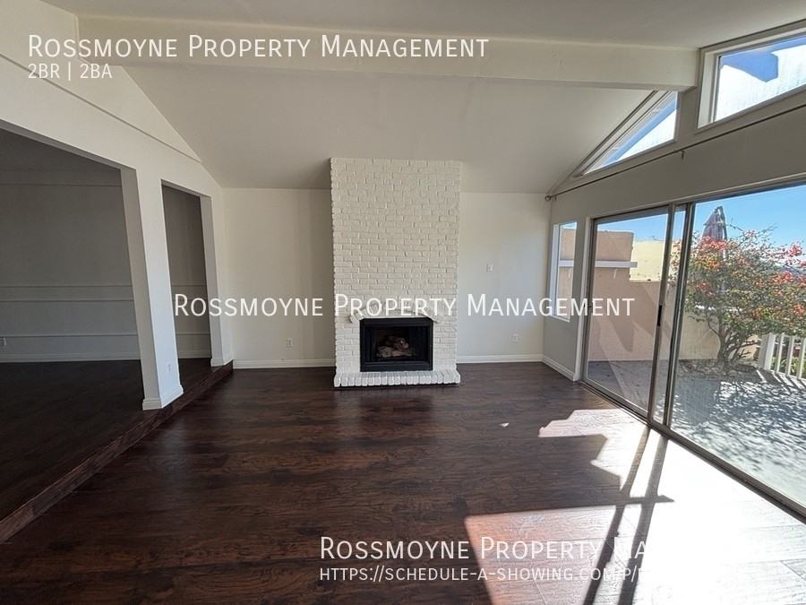 4488 Rockland Pl - Photo 6 of 20