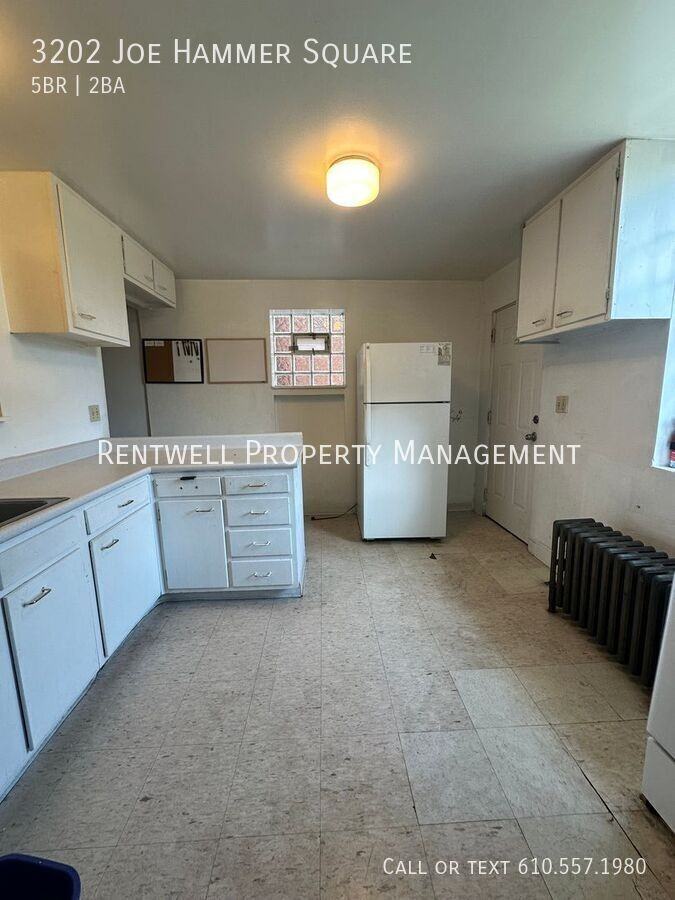 3202 Joe Hammer Sq - Photo 5 of 16