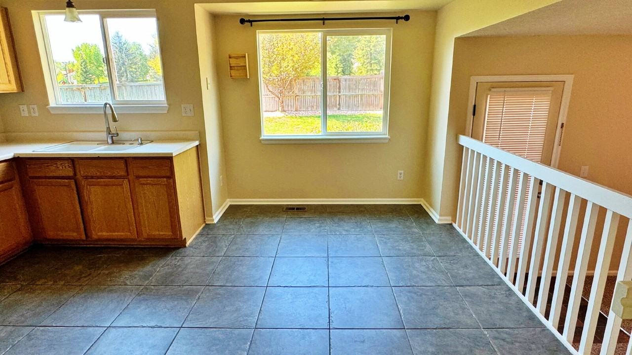 5597 S Killarney St - Photo 7 of 33