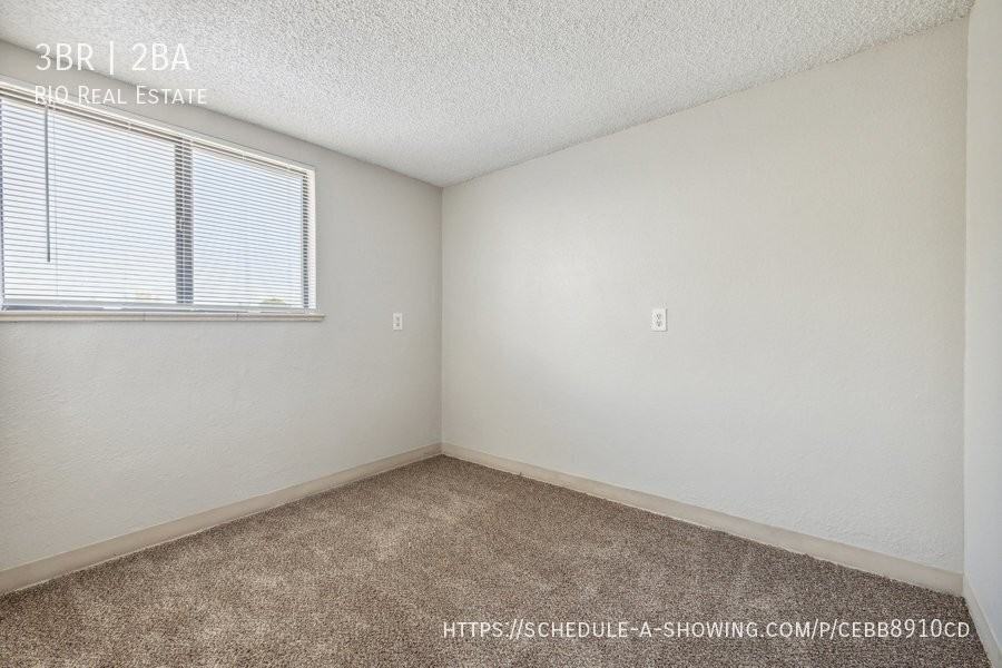 2110 N Williams St #210 - Photo 7 of 9