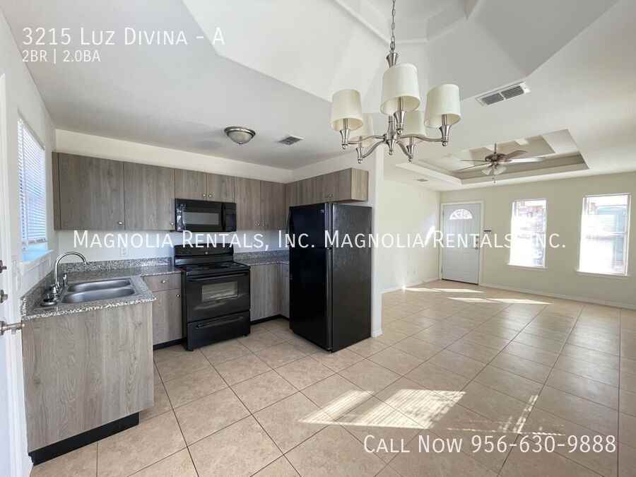 3215 Luz Divina St #A - Photo 6 of 28