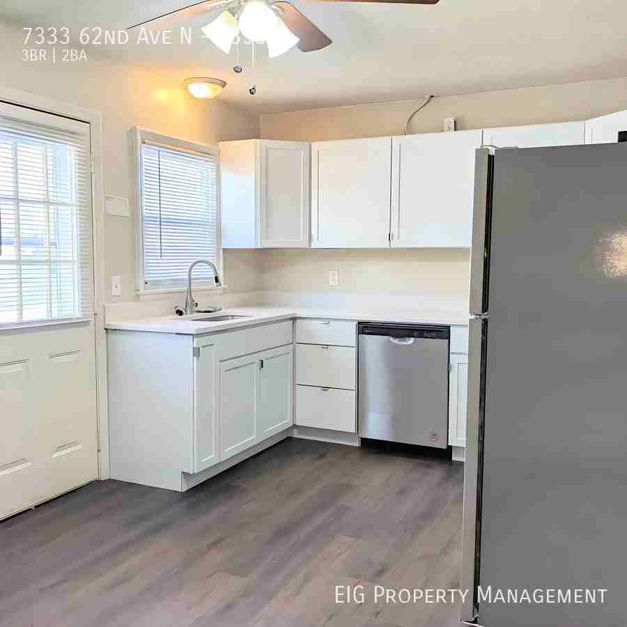 7333 62nd Ave N #7333 - Photo 3 of 31