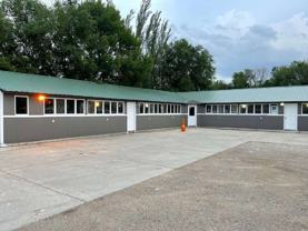 208 6th Ave Se - Photo 1 of 1