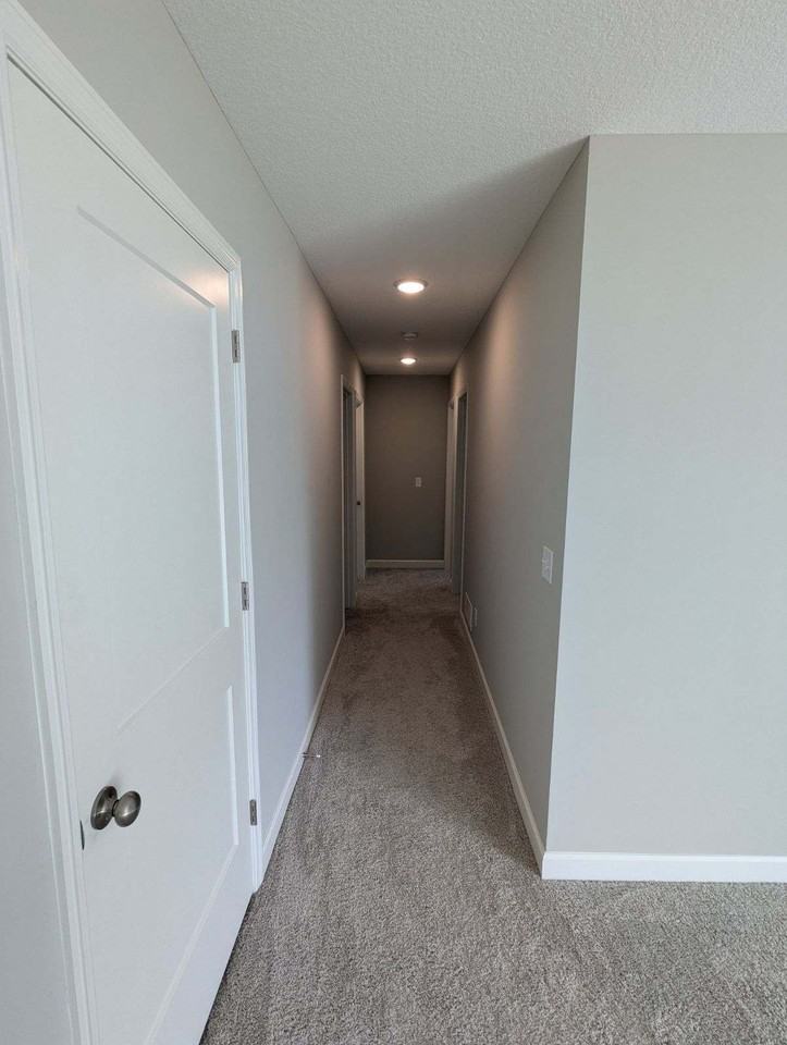 427 66th St Sw - Photo 4 of 10