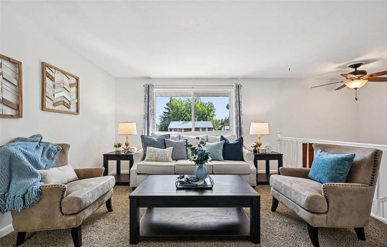 6781 Quay Ct - Photo 5 of 50