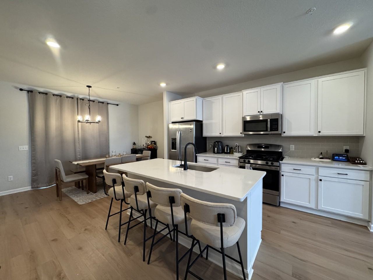 1550 Torres Ln - Photo 5 of 22