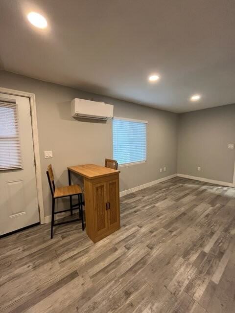 320 W Whittier Ave - Photo 6 of 7