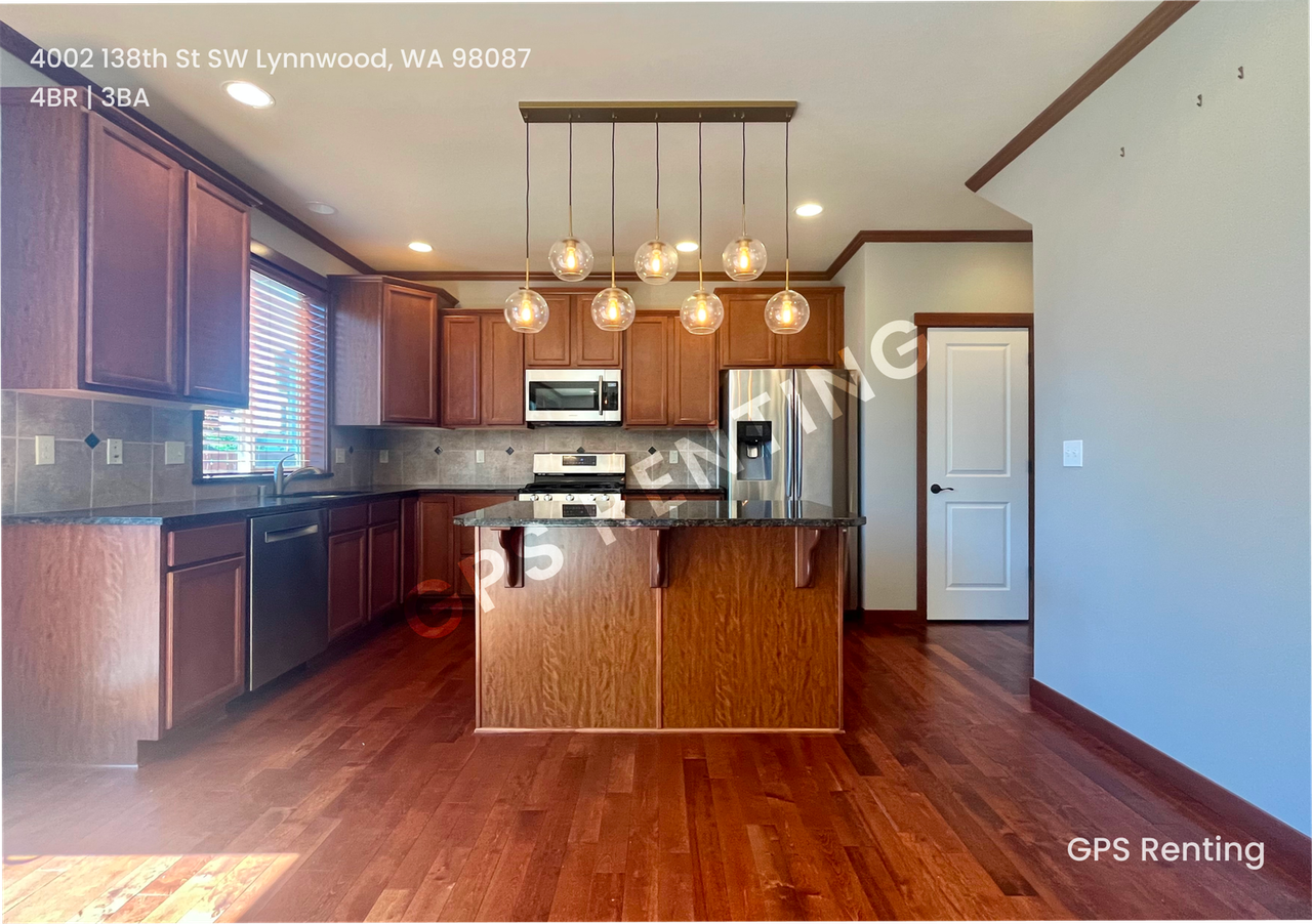 4002 138th St Sw - Photo 4 of 26