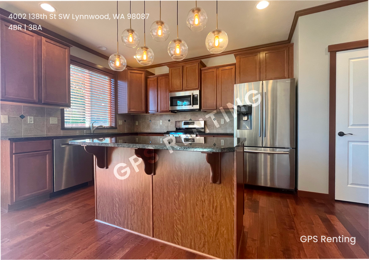 4002 138th St Sw - Photo 5 of 26