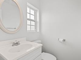 featured image of 3810 S Burnside Ave