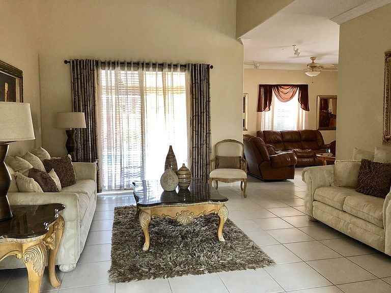 16403 Nw 77th Path - Photo 6 of 26