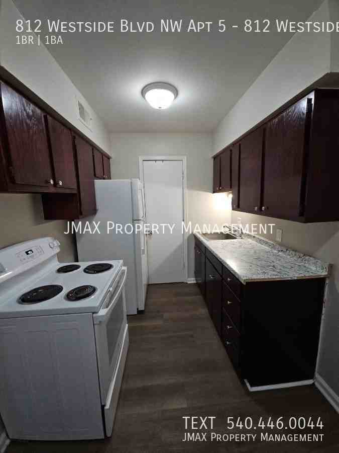 812 Westside Blvd Nw Apt 5 - Photo 4 of 6
