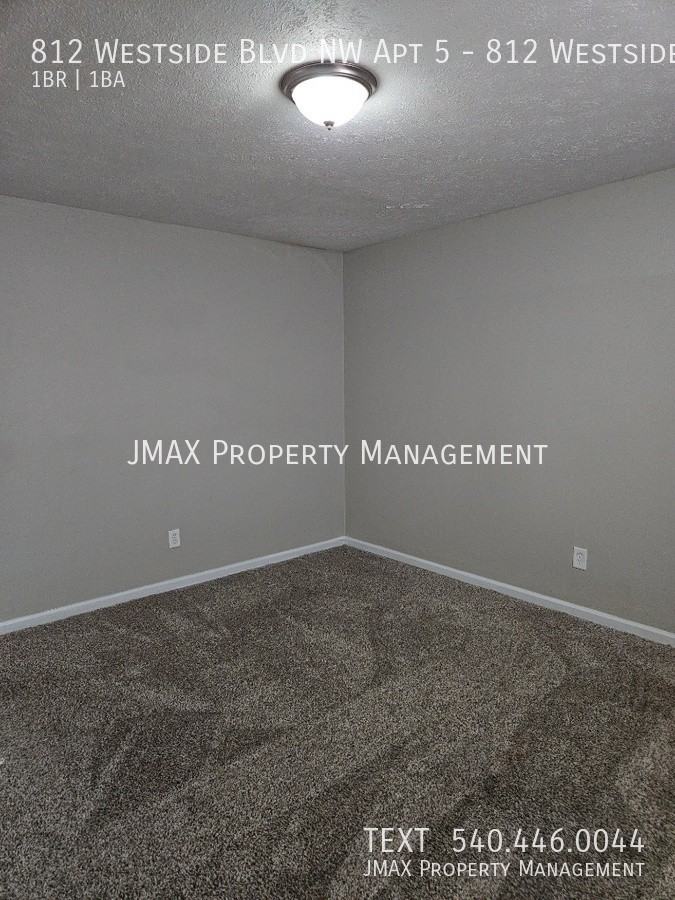 812 Westside Blvd Nw Apt 5 - Photo 5 of 6