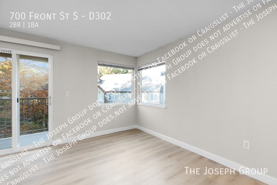 700 Front St S #D302 - Photo 2 of 23