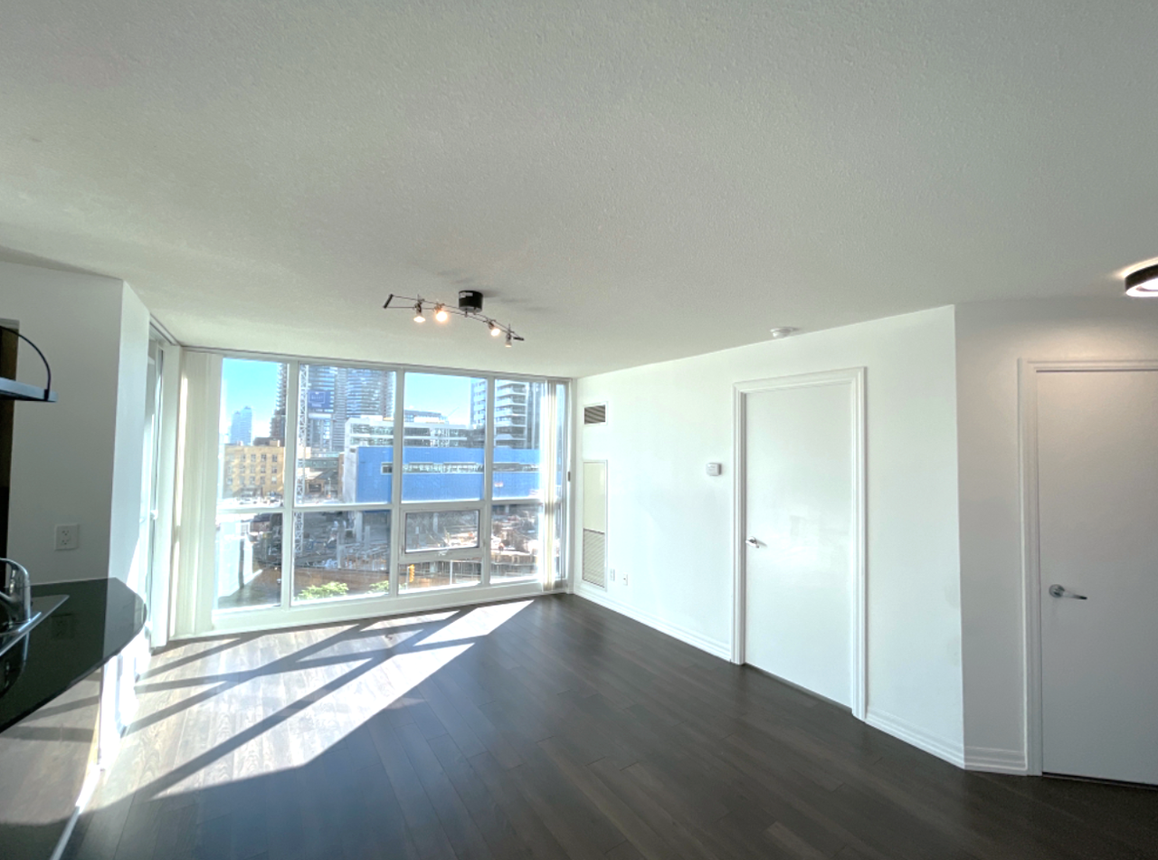 16 Yonge St #605 - Photo 2 of 27