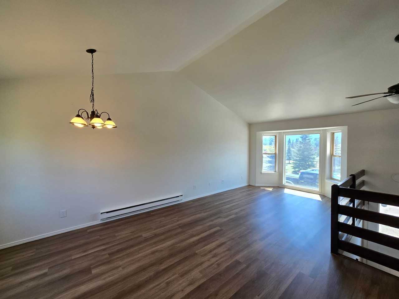 540 Forest Edge Rd Apt C - Photo 3 of 18