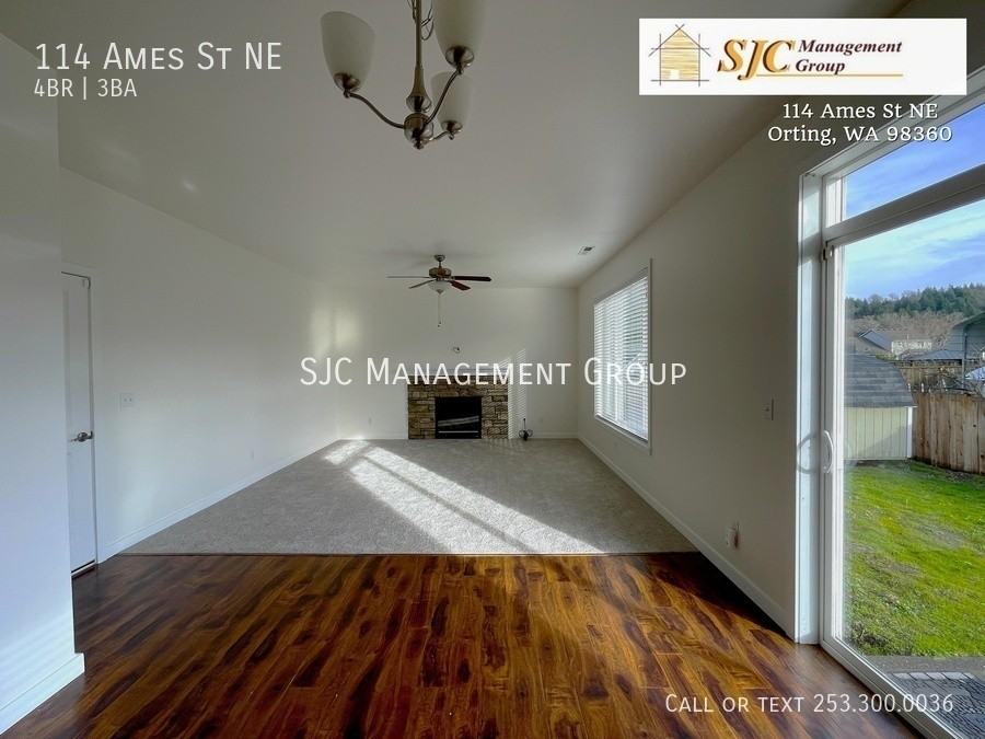 114 Ames St Ne - Photo 4 of 37