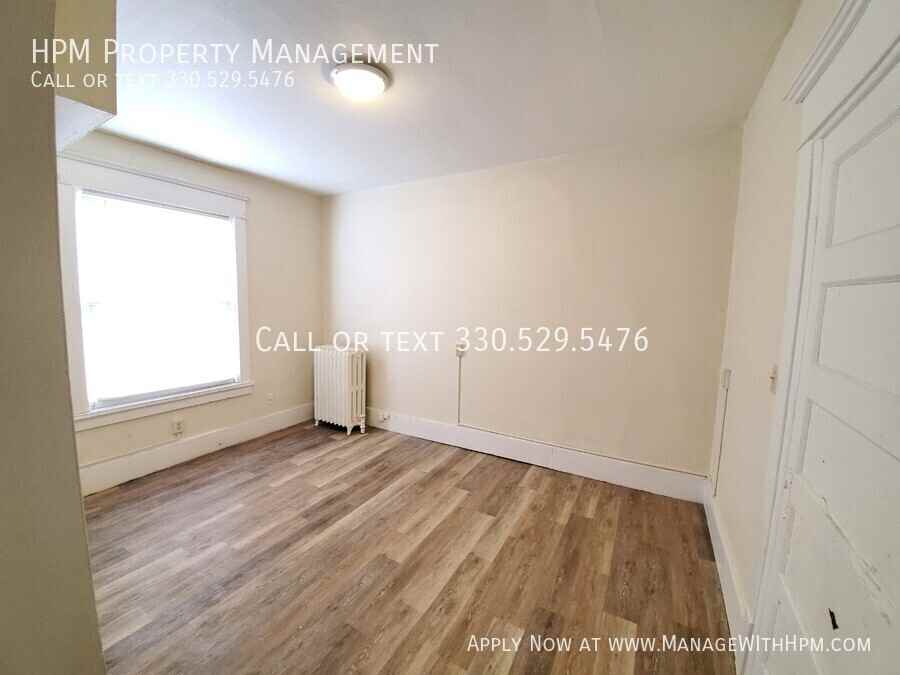 417 Mckinley Ave Nw #105 - Photo 2 of 6